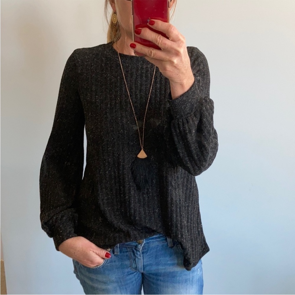 Ribbed, Puff Sleeve Tunic Top